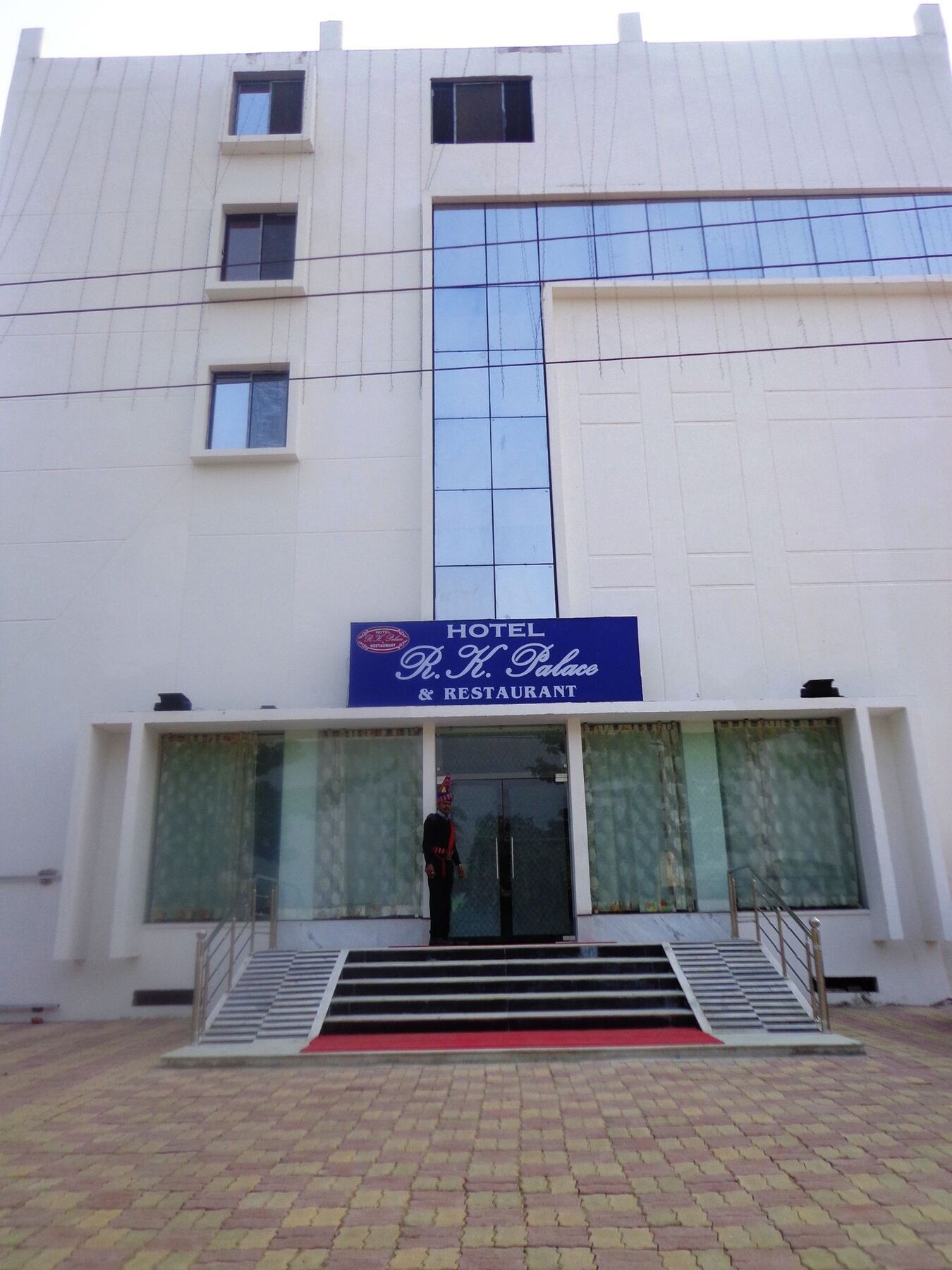 R. K. Palace Hotel Bodh Gaya Exterior photo